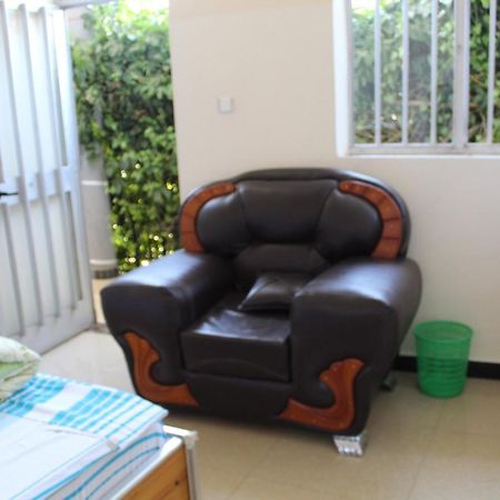 Bahir Dar Backpackers Pansiyon Dış mekan fotoğraf